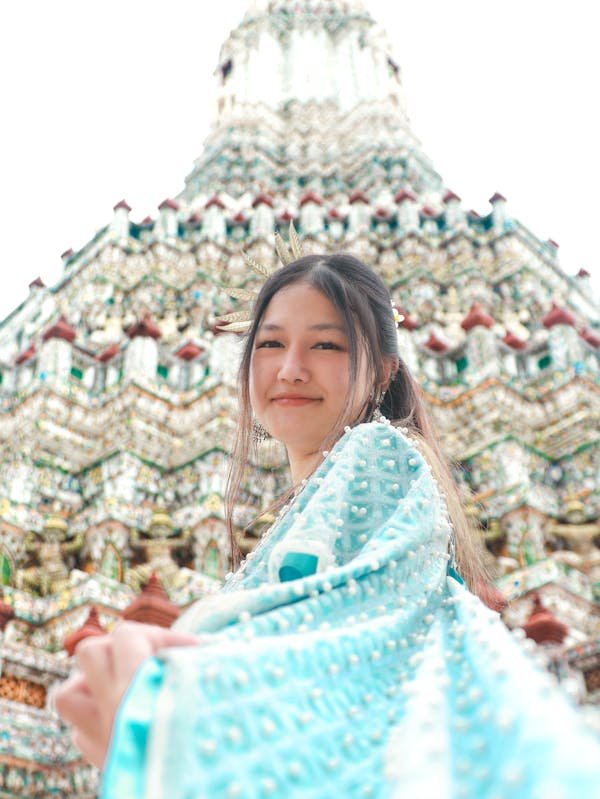 Connect with elegant women in Bangkok's vibrant scene